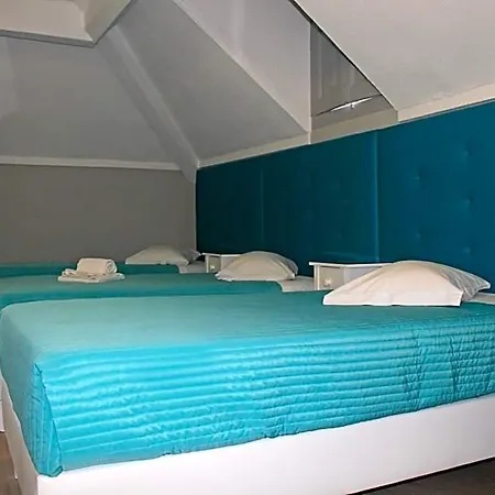 Nobre فندق 2*